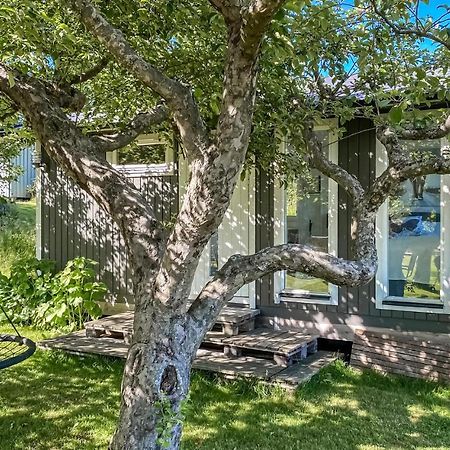 1 Bedroom Nice Home In Varberg Exterior photo